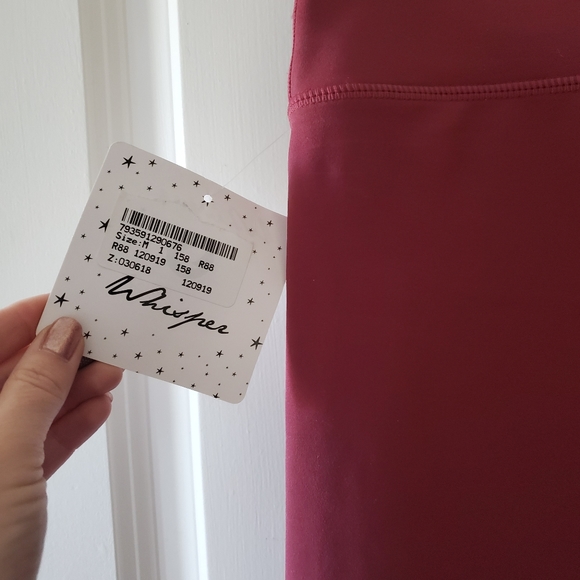 Whisper Yoga Leggings Size Medium - Picture 3 of 3